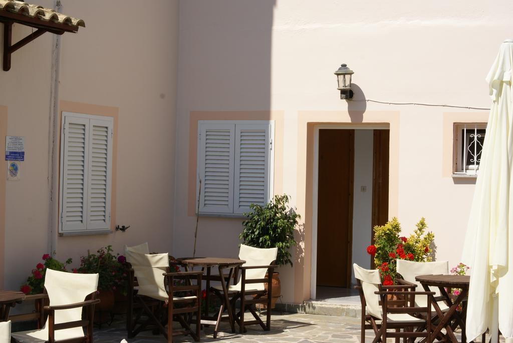 Andrianna Apartments Ammoudia Room photo